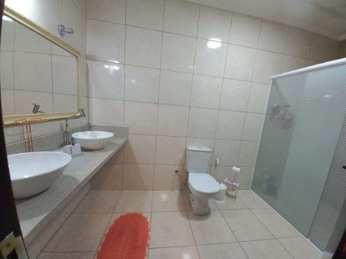 Imagem 10 de 13 de Sobrado Com 234 M² Sendo 3 Dormitórios, 1 Suíte, 4 Vagas À Venda Por R$ 650.000 - Vila Lucinda - Santo André/sp - So0459