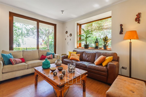 Casa En Condominio Venta De 5 Dorm. En La Reina Alta