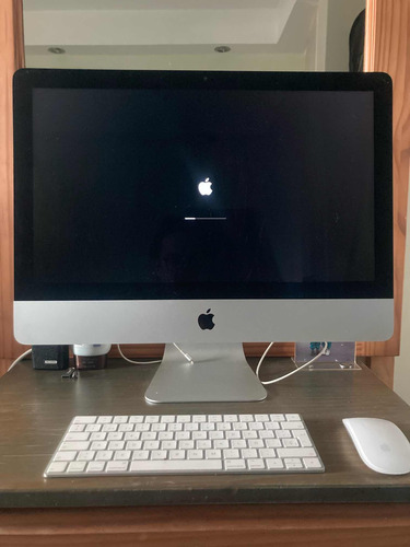 iMac 21.7 2017 1tb 8 Gb Ram (Usado)