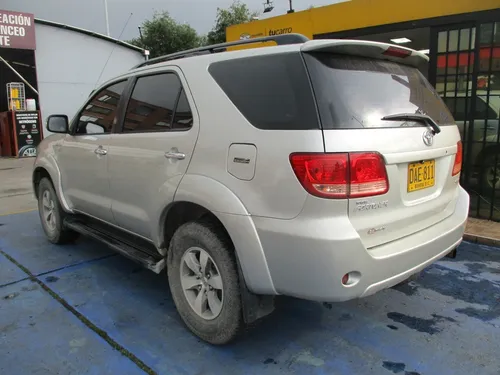 Toyota Fortuner Sr5 4x4 4000cc At Aa