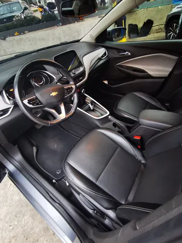 Chevrolet Onix 1.0T Premier Sedan At