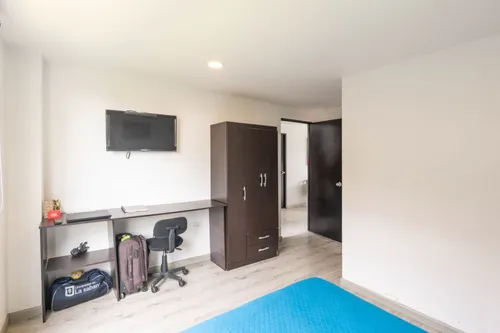 Edificio En Venta En El Tejar. Cod V12493
