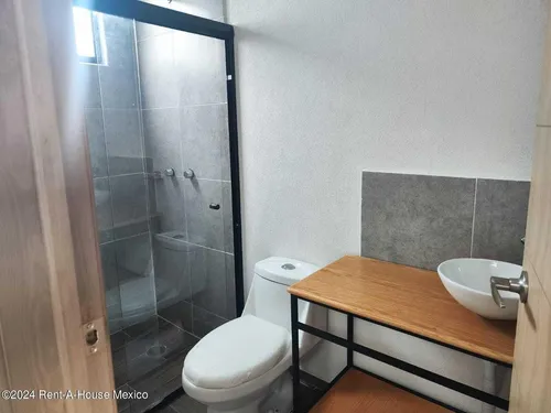 Casa En Venta En Fraccionamiento Vientos Del Sur Tolcayuca Gis 25-705
