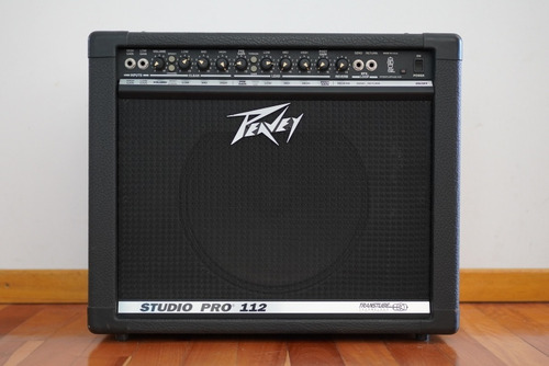 Amplificador Para Guitarra Peavey Studio Pro 112 65w