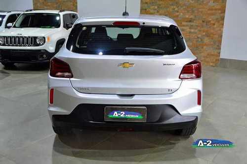 Imagem 11 de 15 de Chevrolet Onix Hatch 1.0 12v Tb Flex 2020