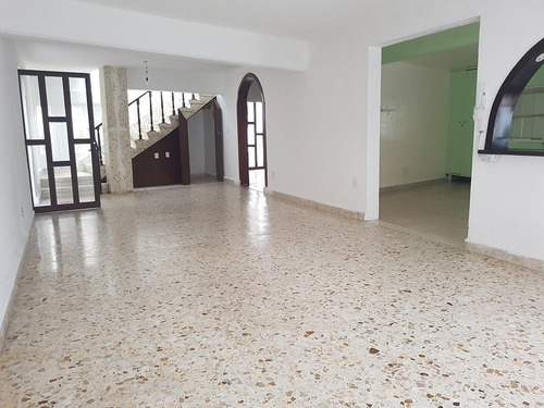 Imagen 4 de 23 de Casa En Magdalena Contreras 4 Rec 2 Baños Cajón