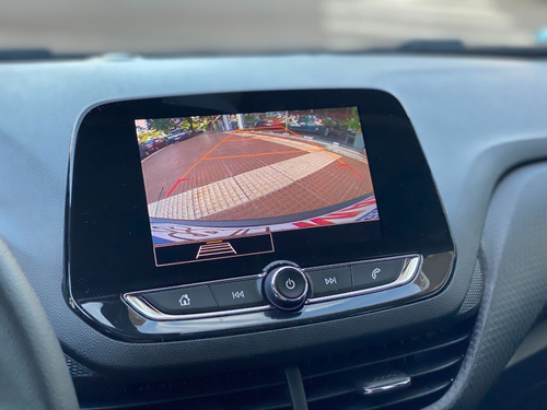 Imagen 13 de 22 de Chevrolet Onix Lt Tech Onstar 2020