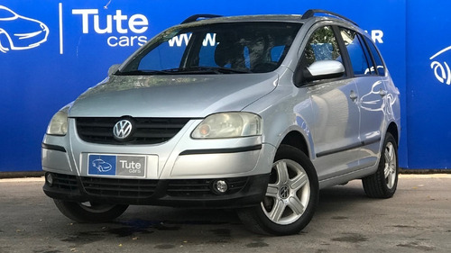 Volkswagen Suran 1.6 Highline - Tute Cars Fernando