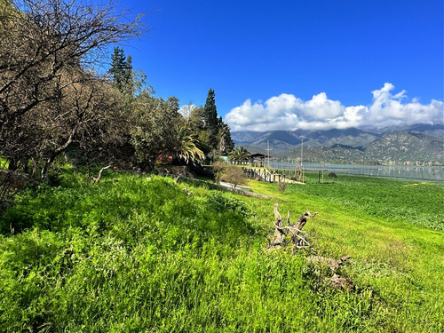 2 Terrenos De 1 Hect C/u Con Vista Y Acceso A Laguna Aculeo.