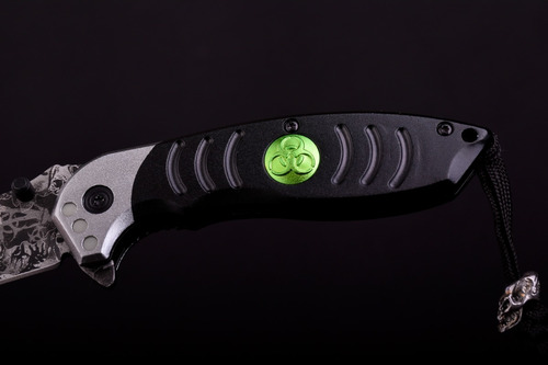 Imagen 4 de 10 de Cuchillo Navaja Táctica Zombie Hunter Walking Dead + Cuerda