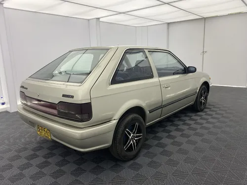 Mazda 323 1.3 He