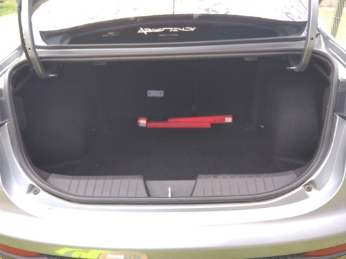 Imagen 6 de 9 de Fiat Cronos 2018 1.8 16v Precision At6