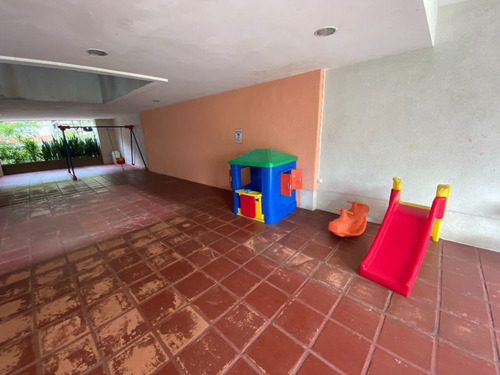 Imagem 24 de 25 de Apartamento Com Vista Aberta E Indevassada, Com 2 Quartos À Venda, 75 M² Por R$ 950.000 - Humaitá - Rio De Janeiro/rj - Ap1422