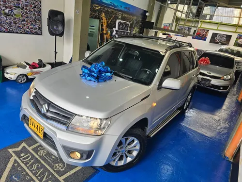 Suzuki Grand Vitara 2.4 4x2 Automática