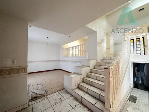 Venta (remate) De Casa En Residencial Encordada Santa Fe, Gusram