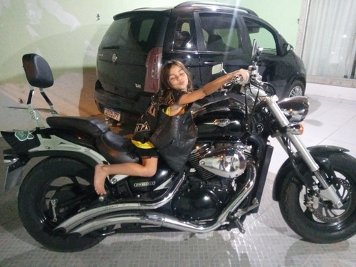 Imagem 2 de 2 de Suzuki Custon