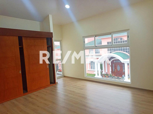 Casa En Venta En Real De Arcos, Casa En Condominio En Venta En Metepec