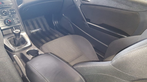 Hyundai Genesis Coupe 2.0t Cingolani