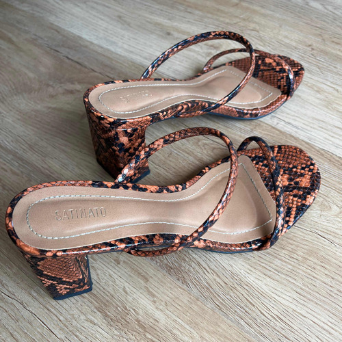 Sandalias Satinato Renner Talle 39 Eur