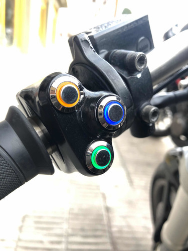 Imagen 11 de 15 de Ducati Monster