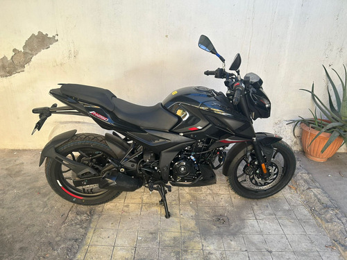 Bajaj Pulsar 250 Fi 2025