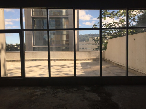 Imagen 7 de 11 de Local Comercial Alquiler Con Terraza Santa Paula Vip Santa Paula Fernando Bethke