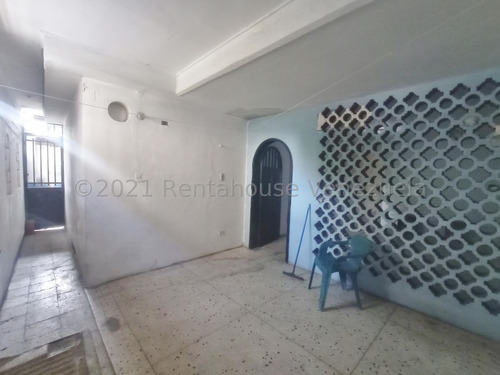 Imagen 19 de 21 de Casa En Venta En Urb. La Soledad, Maracay 22-16118 Jcm