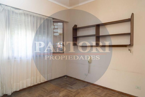 Olivos Golf. Lindo Chalet 4 Amb Con Patio! Visitelo..