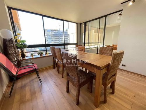 Departamento En Venta De 4 Dorm., Av. Del Mar, En La Serena