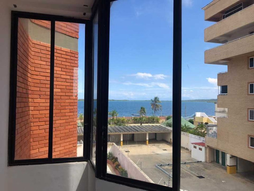 Imagen 1 de 8 de Confortable Apartamento En Playa Sur, Chichiriviche