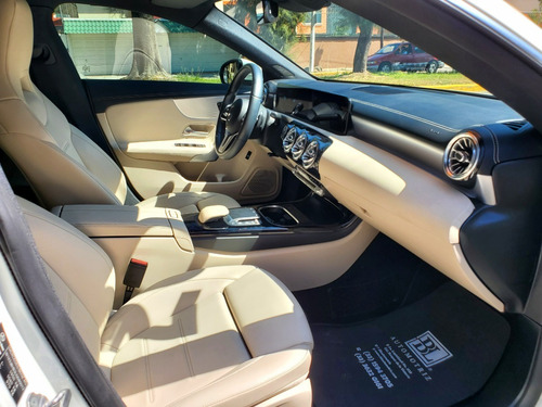 Mercedes Benz Cla 200 Progressive 2020, Un Dueño, Garantía