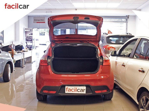 Kia Rio New 1.4 2013 Excelente!!
