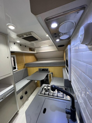 Camper Motorhome Completo Con Camioneta 4x4 Para 4 Personas