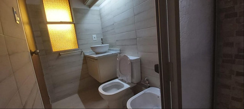 Lindo Y Luminoso Apartamento De 2 Dormitorios En Cobena.