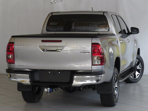 Toyota Hilux 2.8 Srx 4x4 Cd 16v Diesel 4p Automático