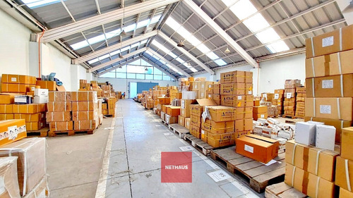 Nethaus Vende Bodega Impecable En Quinta Normal