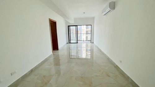 Apartamento Con Linea Blanca En Alquiler En  Naco, Distrito Nacional