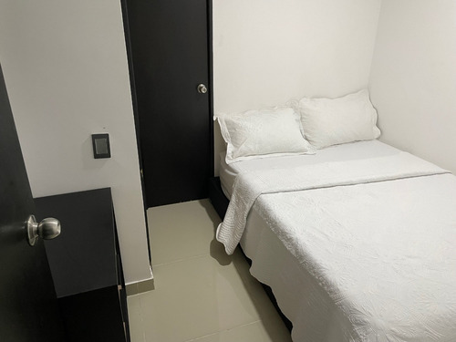 Imagen 8 de 17 de Aparta Suite Acabados Y Muebles De Lujo A Metros Del Poblado