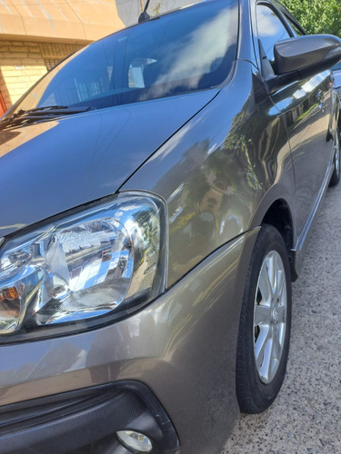 Toyota Etios 1.5 Sedan Xls