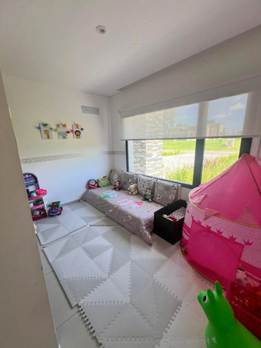 Casa En Venta A Estrenar En Area 60, La Victoria Polo Country Club. Ruta 2 A 45 Minutos De Caba! Oportunidad!