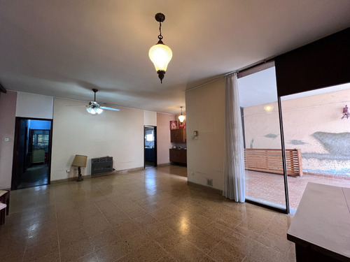 Oportunidad Local Y Casa En Av. Alem