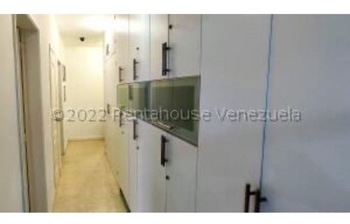 Imagen 6 de 20 de #22-23762 Hermosa Y Moderana Casa Ubicada En Los Samanes