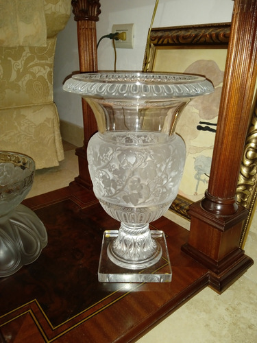 Jarron De Cristal Lalique Versalles Impecable 35 Cm. Alto (Usado)