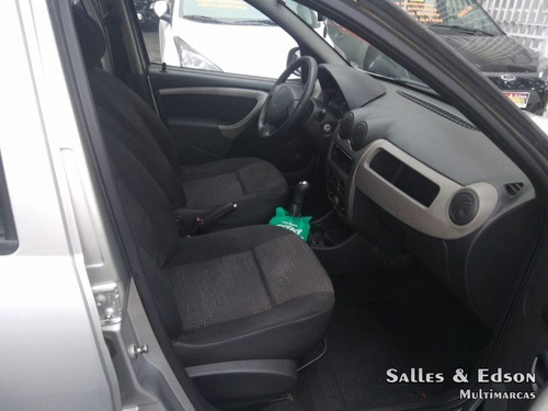 Imagem 9 de 13 de Renault Sandero 1.6 8v Flex Expression Manual 2010