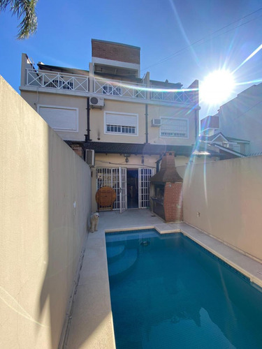 Imagen 10 de 20 de Triplex 4 Ambientes Con Pileta En Ramos Mejia