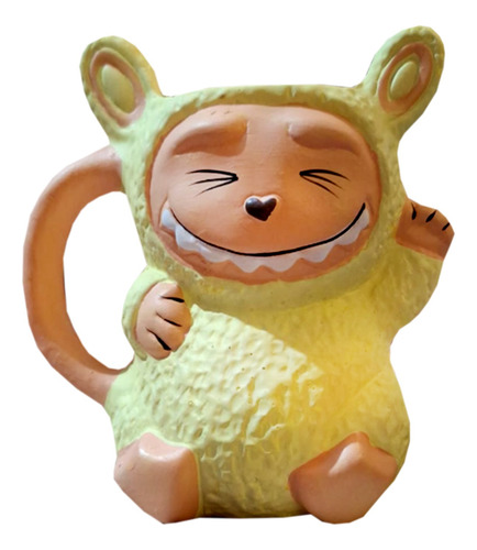 Taza Alargada Labubu Cerámica Pintada A Mano 500 Ml Amarillo Labubu