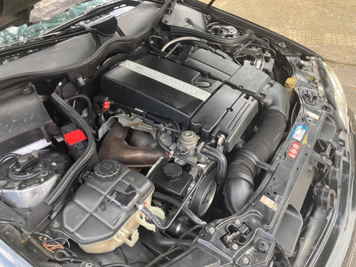 Mercedez Benz C230k 2005 Nova