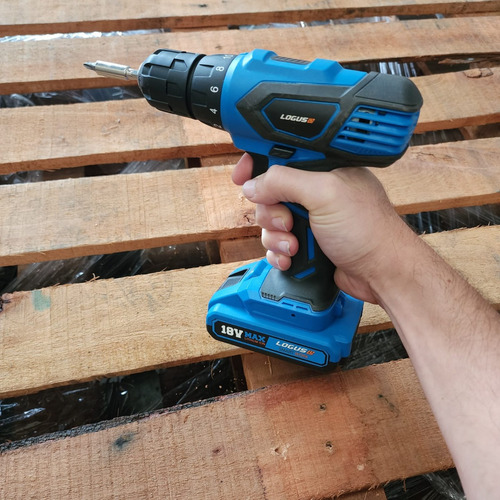 Taladro Atornillador De Mano Inalambrico 18v +maletin Color Celeste/Negro