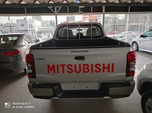 Mitsubishi L200 4x4 Extra Full Financiamos