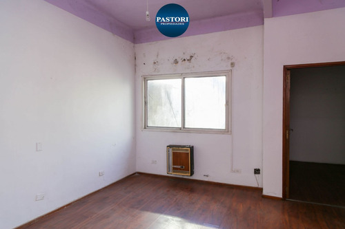 Imagen 14 de 27 de Venta De Oficina 7 Ambientes O Mas En Primer Piso Por Escale